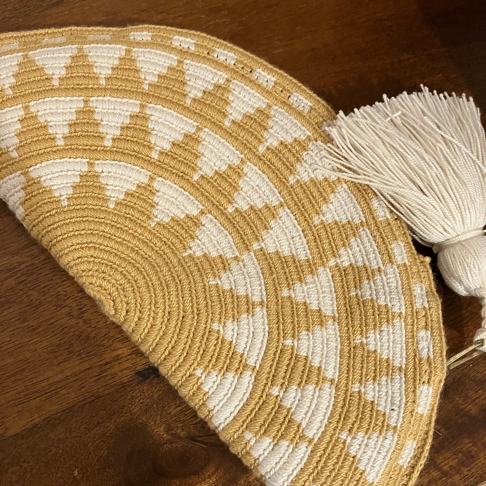 Straccio Rico wayuu moon clutch